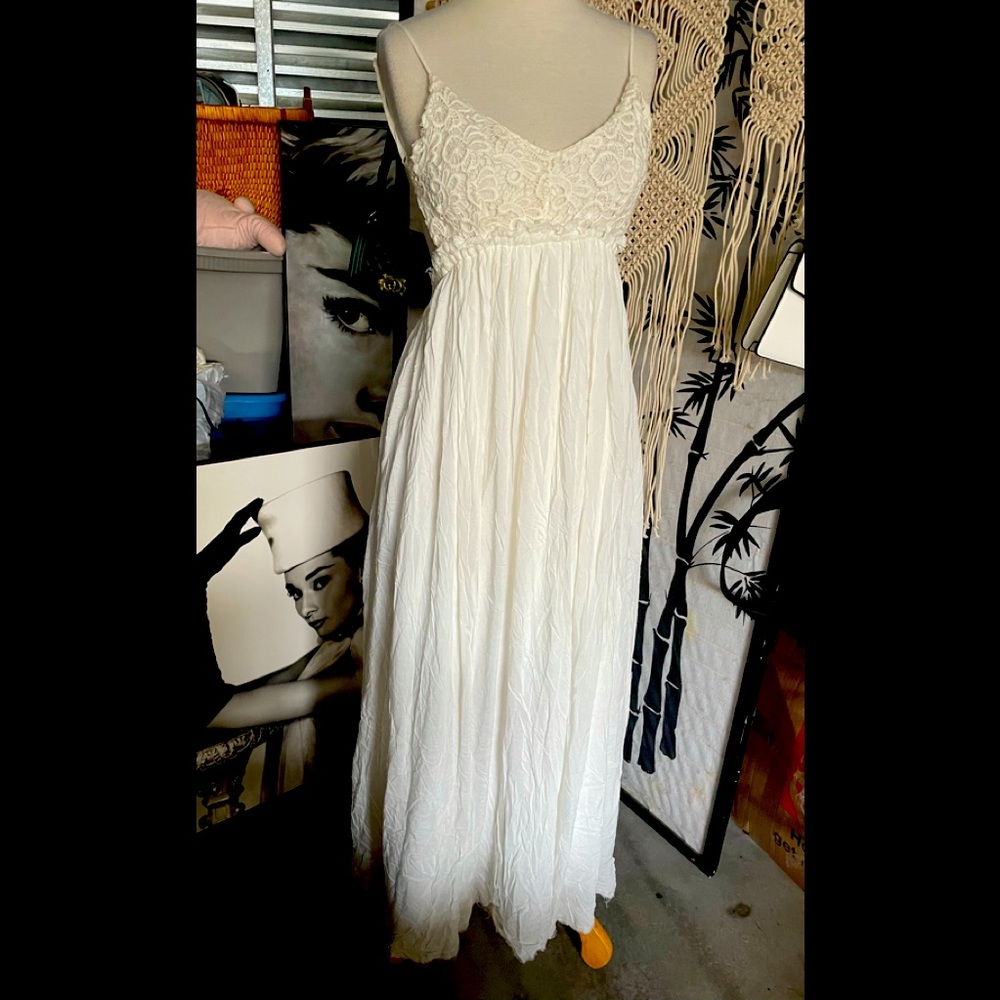 White backless Maxi